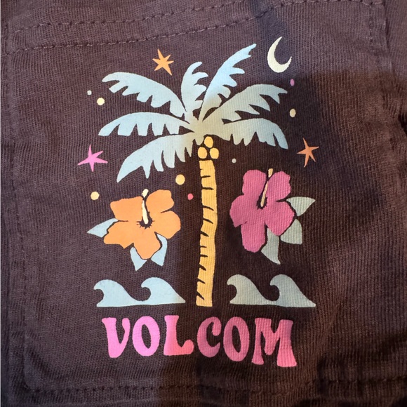 Volcom Organic Cotton Black Crop T-Shirt - Picture 3 of 9